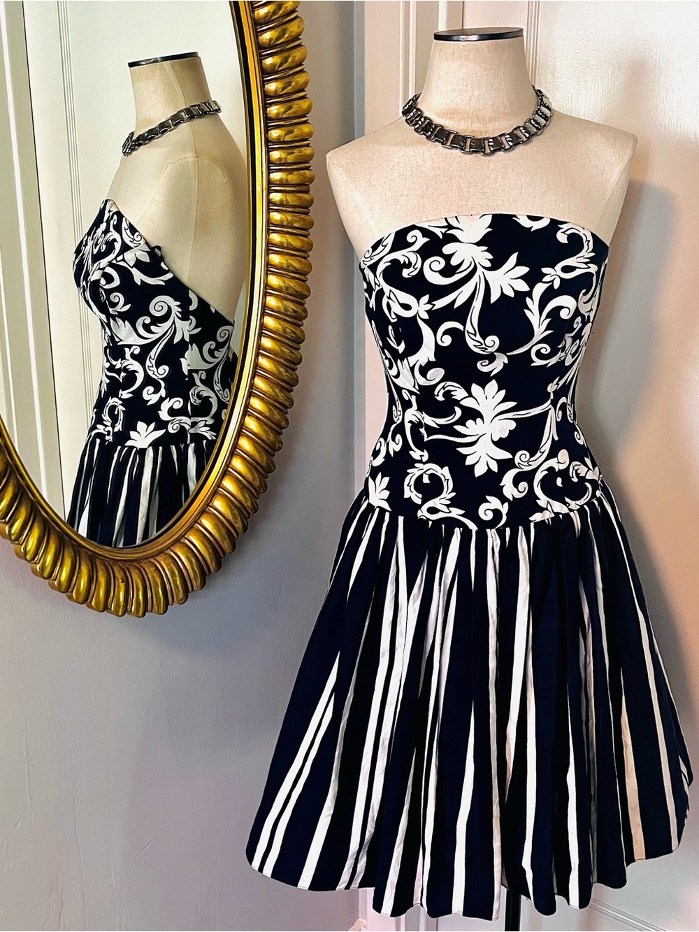Vintage Rimini for I. Magnin Navy Blue & White Special Occasion Dress. Size S